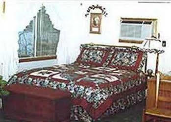 Lakeshore Bed & Breakfast Indian Point Экстерьер фото